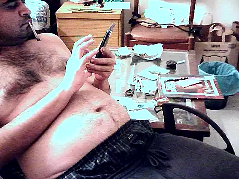 aksxi1 online show from November 2025 11:27:02 AM