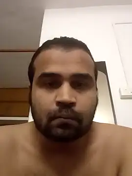 aksxi1 online show from September 2025 02:44:01 PM