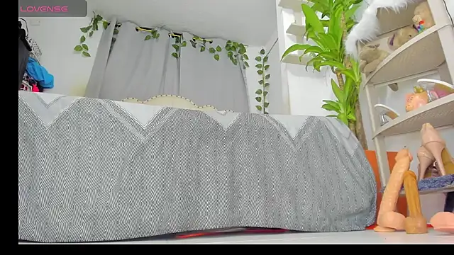 khalyn jenner online show from October 2025 11:26:02 PM