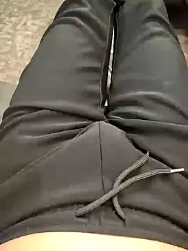 kiam471 online show from March 2026 10:43:01 PM