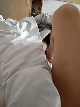 kiam471 online show from February 2026 06:56:02 AM