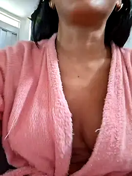 Doll Loren online show from April 2026 07:59:01 PM