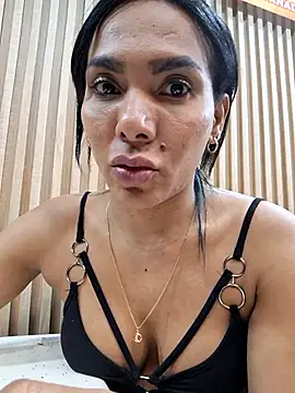 Doll Loren online show from July 2026 02:53:02 AM