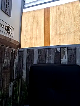 Doll Loren online show from March 2026 05:18:01 PM