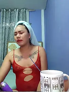 lady kim boner online show from May 2026 02:00:01 AM