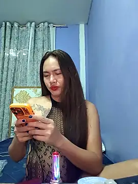 lady kim boner online show from February 2026 12:10:02 AM