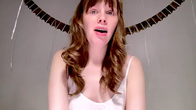 Snapshot of Nikki_Mimimi chatting on December 2025 10:03:02 AM Nikki Mimimi online show from December 2025 10:03:02 AM