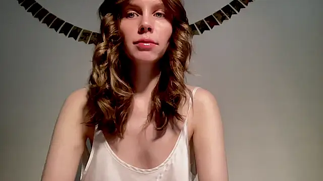 Snapshot of Nikki_Mimimi chatting on February 2025 10:15:02 AM Nikki Mimimi online show from February 2025 10:15:02 AM