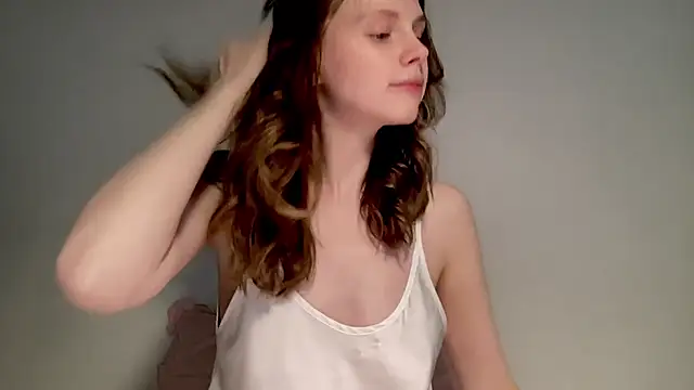 Snapshot of Nikki_Mimimi chatting on February 2025 01:24:01 PM Nikki Mimimi online show from February 2025 01:24:01 PM