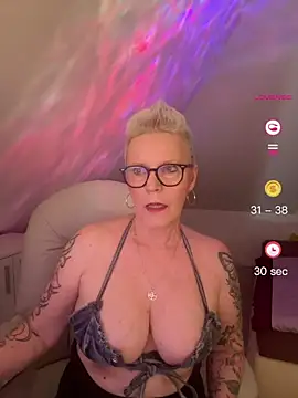 German Milf online show from May 2026 12:58:02 PM