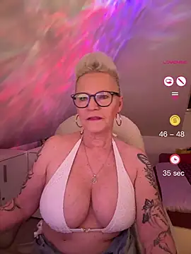 German Milf online show from May 2026 12:59:02 PM