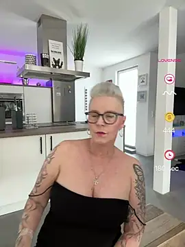 German Milf online show from May 2026 01:03:02 PM
