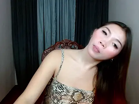 Snapshot of ursexy_allison69 chatting on June 2026 03:20:02 PM ursexy allison69 online show from June 2026 03:20:02 PM