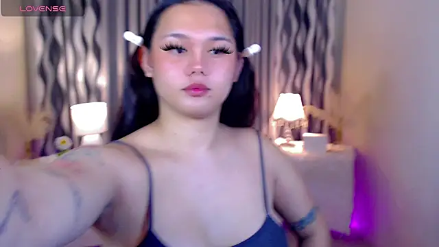 Snapshot of Ella_Fantasiax chatting on October 2025 05:59:02 PM Ella Fantasiax online show from October 2025 05:59:02 PM