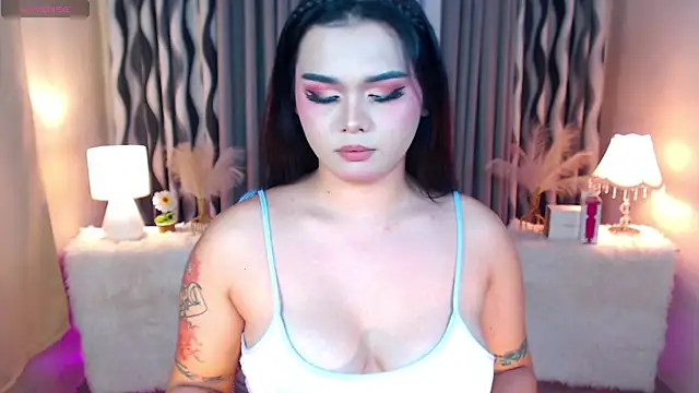 Snapshot of Ella_Fantasiax chatting on November 2025 04:23:02 PM Ella Fantasiax online show from November 2025 04:23:02 PM