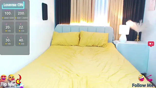 Snapshot of Ella_Fantasiax chatting on March 2025 02:15:02 PM Ella Fantasiax online show from March 2025 02:15:02 PM