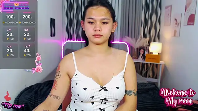 Snapshot of Ella_Fantasiax chatting on February 2025 11:22:02 AM Ella Fantasiax online show from February 2025 11:22:02 AM