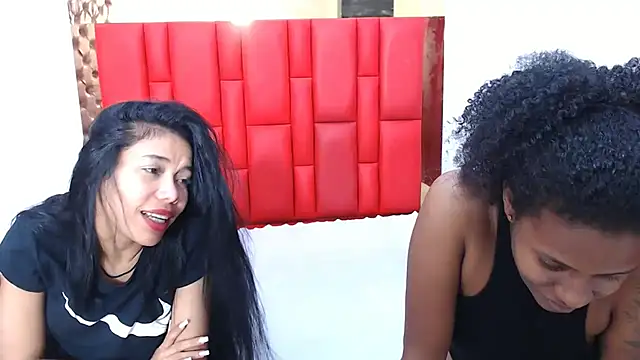 lizeth keilyn online show from November 2025 02:43:01 PM