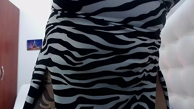 Snapshot of hornywife_ chatting on September 2025 06:55:01 PM hornywife online show from September 2025 06:55:01 PM