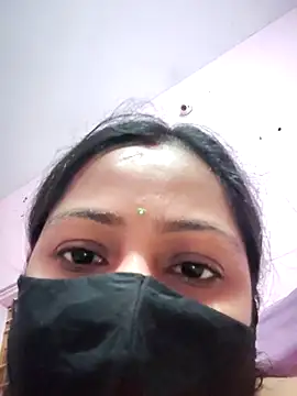 Shristiprakash0 online show from May 2026 06:09:01 PM