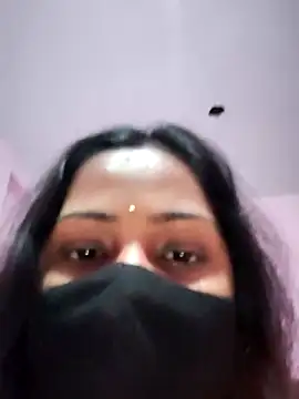 Shristiprakash0 online show from February 2026 01:08:01 PM