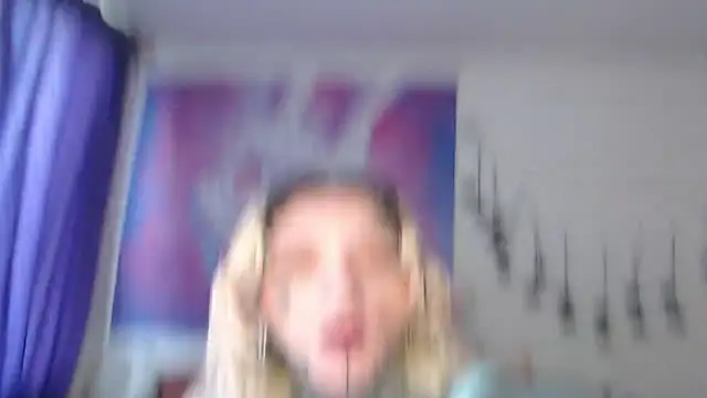 Snapshot of SLOPPYTITSS chatting on September 2025 12:20:01 PM SLOPPYTITSS online show from September 2025 12:20:01 PM