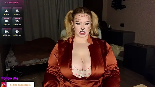 Snapshot of EllsaJean_ chatting on November 2025 01:34:01 AM EllsaJean online show from November 2025 01:34:01 AM