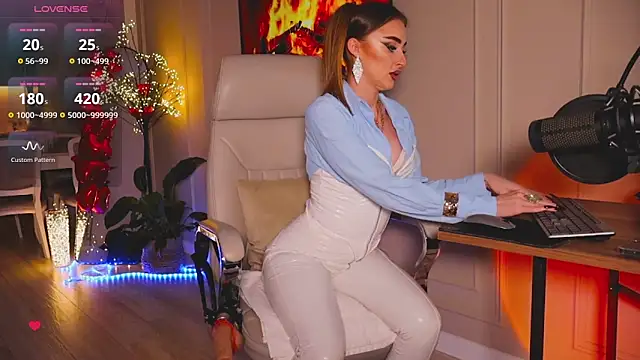 AstArta R A online show from March 2026 06:13:01 PM