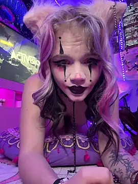 Snapshot of Cutiepiespanks chatting on September 2025 11:42:01 PM Cutiepiespanks online show from September 2025 11:42:01 PM