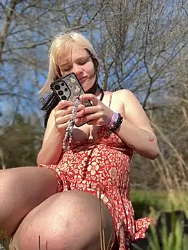 Cutiepiespanks online show from April 2026 09:00:02 PM