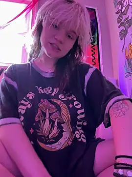 Cutiepiespanks online show from May 2026 10:26:02 PM