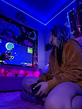 Cutiepiespanks online show from November 2025 07:45:02 AM