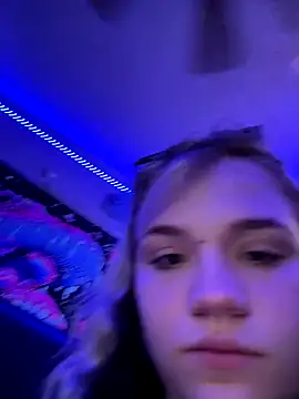 Cutiepiespanks online show from November 2025 07:39:01 PM