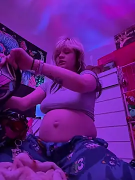 Cutiepiespanks online show from May 2026 02:32:01 AM