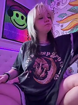 Cutiepiespanks online show from May 2026 11:04:02 PM
