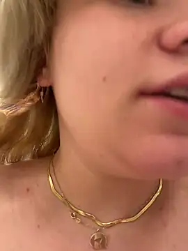 Cutiepiespanks online show from July 2026 07:25:01 PM