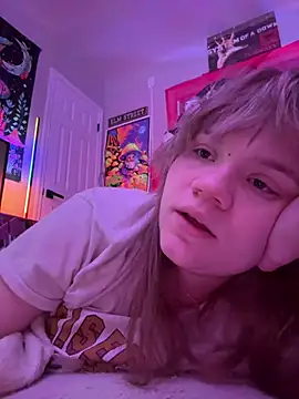 Cutiepiespanks online show from July 2026 03:23:01 AM