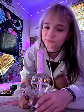 Cutiepiespanks online show from November 2025 08:53:01 PM