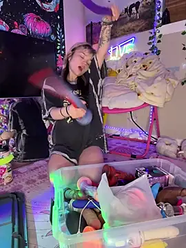 Cutiepiespanks online show from December 2025 03:55:01 AM