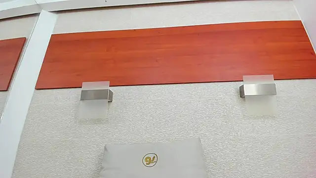 allice green online show from November 2025 02:01:01 AM