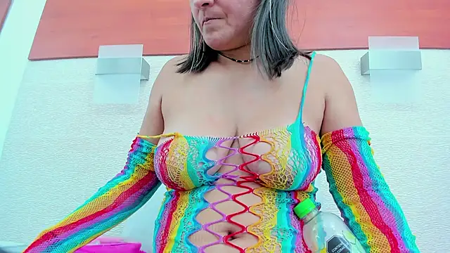 allice green online show from November 2025 02:37:02 AM