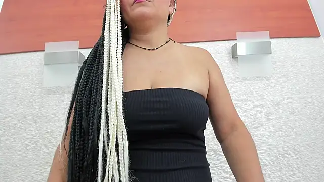 allice green online show from October 2025 02:33:02 AM