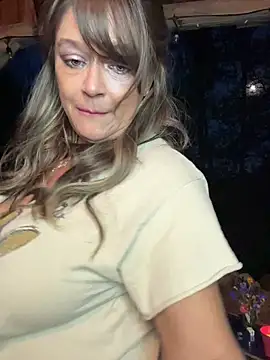 Snapshot of cowgirlc chatting on May 2026 01:55:01 AM cowgirlc online show from May 2026 01:55:01 AM