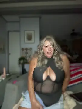 cowgirlc online show from July 2026 02:56:01 AM