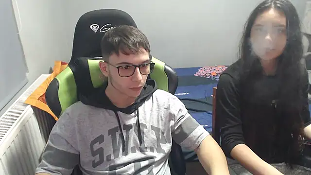 Alien7nebula online show from February 2025 07:57:02 PM