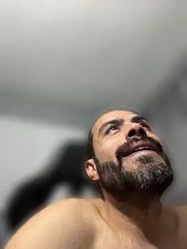 JayJayRod online show from April 2026 10:48:02 PM