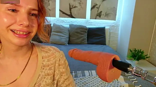 Betty June online show from July 2026 08:30:02 PM