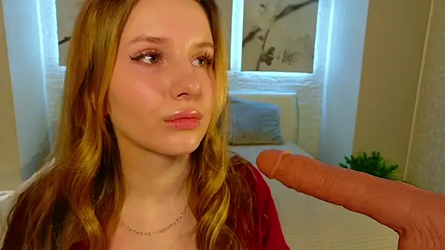 Betty June online show from February 2026 08:19:01 PM