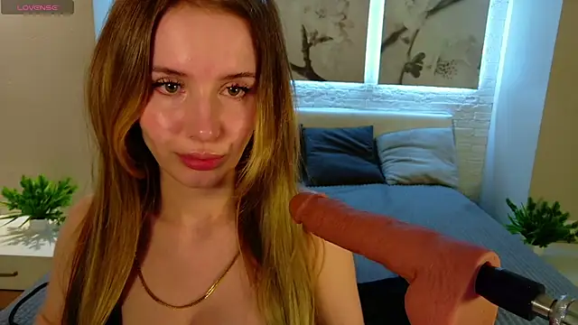 Betty June online show from May 2026 08:40:01 PM
