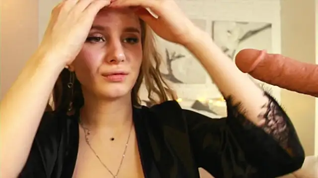 Betty June online show from March 2025 03:16:01 AM